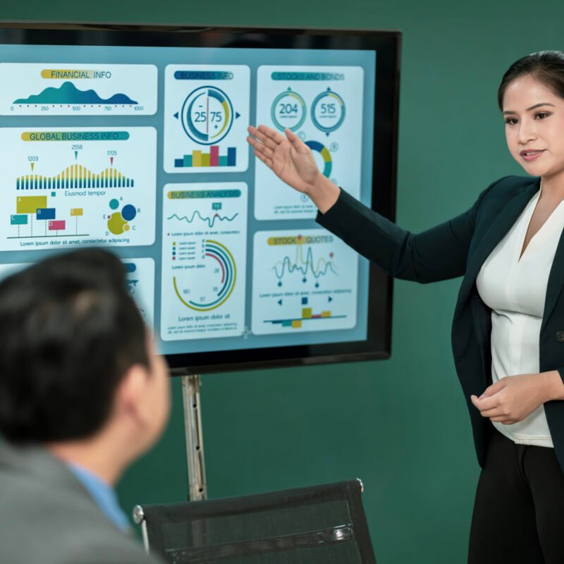 Modern Asian businessman with high confidence Committed to working together as a harmonious team Having a professional planning meeting at the company